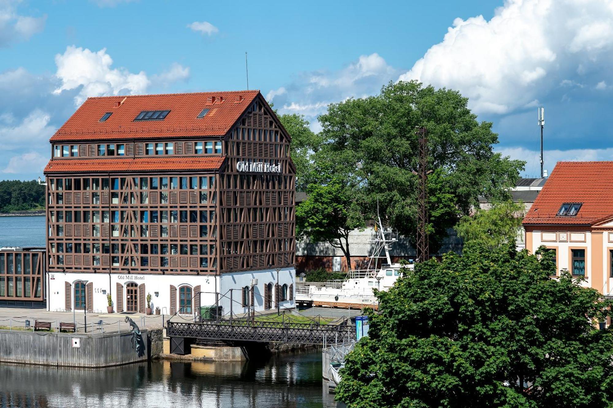 Old Mill Hotel Κλαϊπέντα Εξωτερικό φωτογραφία